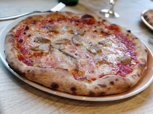 Ristorante Pizzeria Sporting in Ponte di Legno, Provincia di Brescia