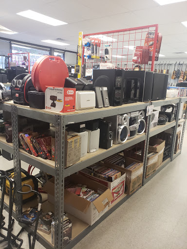 Second Hand Store «STUFF», reviews and photos, 9770 SE 82nd Ave, Happy Valley, OR 97086, USA