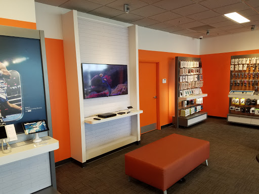Cell Phone Store «AT&T Authorized Retailer», reviews and photos, 709 Apollo Dr, Lino Lakes, MN 55014, USA