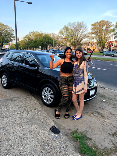 Used Car Dealer «Royal Car Center», reviews and photos, 3950 Roosevelt Blvd, Philadelphia, PA 19124, USA