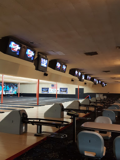 Bowling Alley «Strike Zone Family Entertainment Center», reviews and photos, 921 Red Bird Ln, Mayfield, KY 42066, USA