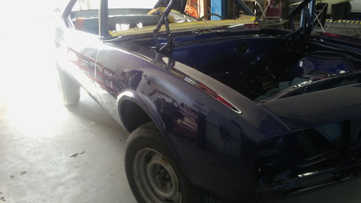 Auto Body Shop «Lakeshore Body», reviews and photos, 4264 Westroads Dr, West Palm Beach, FL 33407, USA