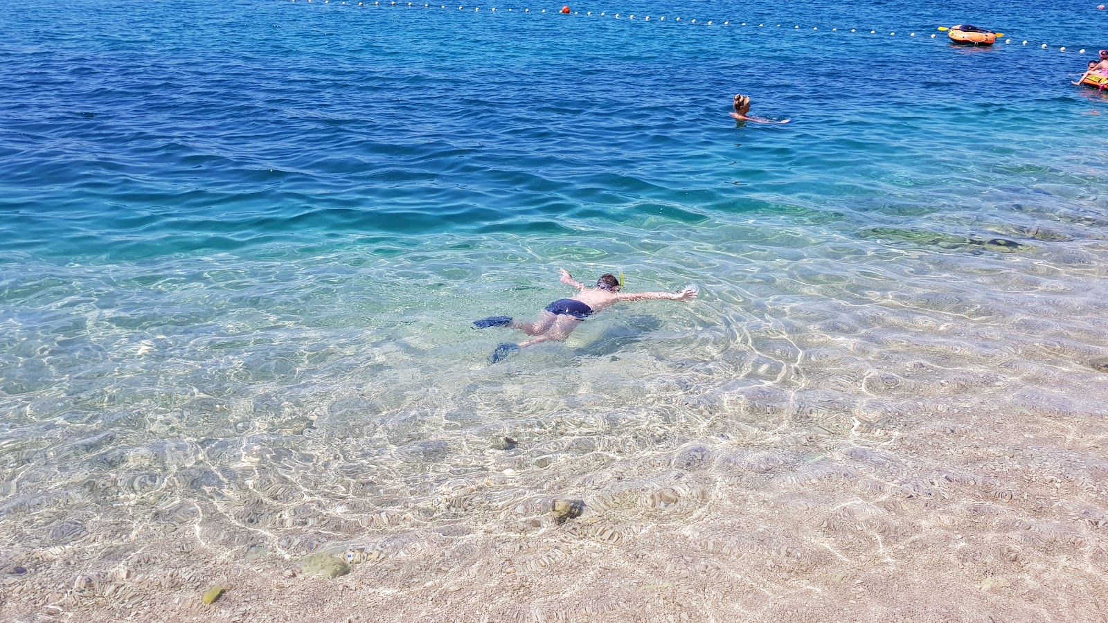 Foto av Brodarica beach med hög nivå av renlighet