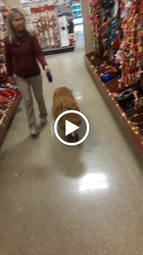 Pet Supply Store «PetSmart», reviews and photos, 5050 SE 14th St, Des Moines, IA 50320, USA