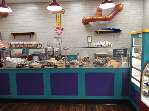 Sporting Goods Store «SCHEELS», reviews and photos, 11282 State St, Sandy, UT 84070, USA