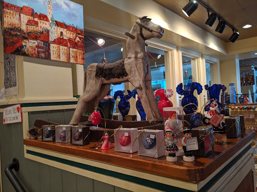 Shopping Mall «Crossroads Mall», reviews and photos, 7400 Dodge St, Omaha, NE 68114, USA