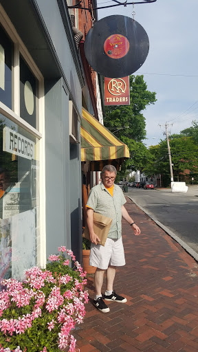 Music Store «Dyno Records», reviews and photos, 1 Middle St, Newburyport, MA 01950, USA