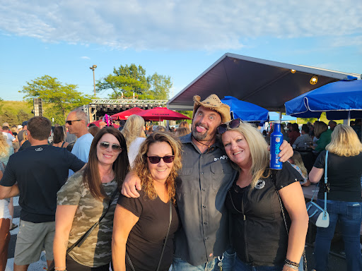 Bowling Alley «Bowl-A-Vard Lanes», reviews and photos, 2121 E Springs Dr, Madison, WI 53704, USA