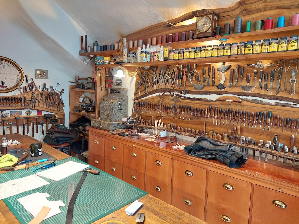 Kai-Uwe Möschler Leder