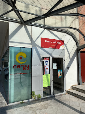 Mairie annexe Grand’Place à Cergy