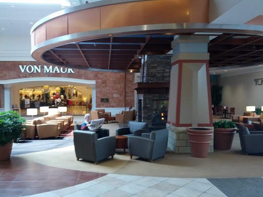 Shopping Mall «Eastview Mall», reviews and photos, 7979 Pittsford Victor Rd, Victor, NY 14564, USA