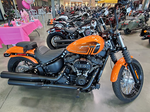 Harley-Davidson Dealer «Texas Harley-Davidson», reviews and photos, 1 Texas Harley Way, Bedford, TX 76021, USA