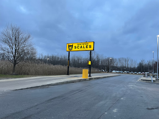 Gas Station «Sunoco Gas Station», reviews and photos, 35777 S Huron Rd, New Boston, MI 48164, USA