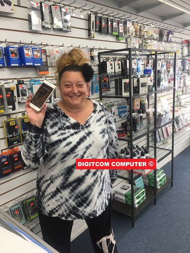 Computer Store «Digitcom Computer & Cell Phone Repair», reviews and photos, 1151 Deer Park Ave, North Babylon, NY 11703, USA
