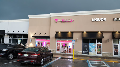 T-Mobile, 2427 S Hwy 27, Clermont, FL 34711, USA, 