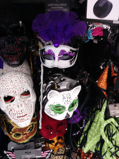 Discount Store «99 Cents Only Stores», reviews and photos, 3518 W Peoria Ave, Phoenix, AZ 85029, USA