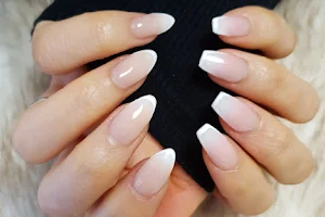 QT Nails image