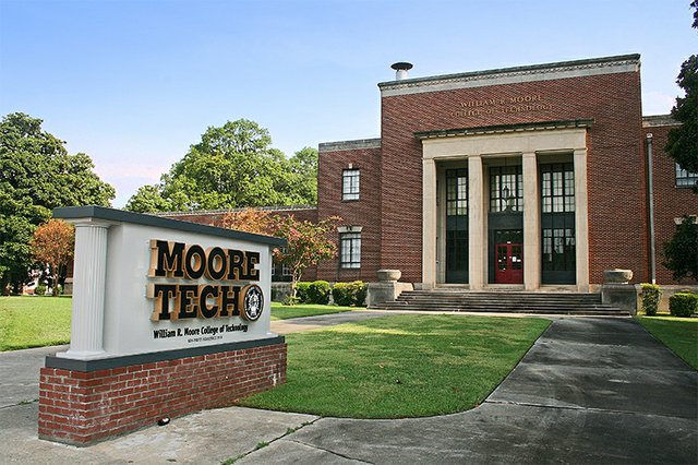 Moore Tech