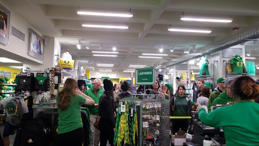 Book Store «The Duck Store - Campus», reviews and photos, 895 E 13th Ave, Eugene, OR 97401, USA