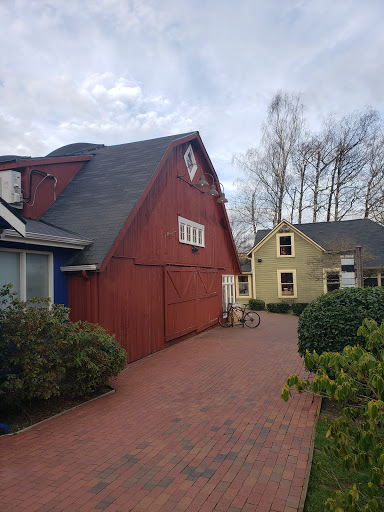 Shopping Mall «Gilman Village», reviews and photos, 317 NW Gilman Blvd # 32, Issaquah, WA 98027, USA