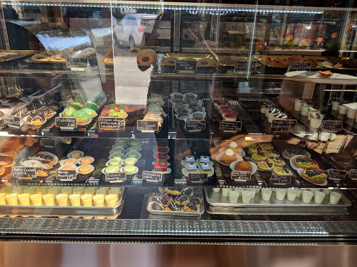 Shopping Mall «The Westover Gallery of Shops», reviews and photos, 1420 Westover Terrace, Greensboro, NC 27408, USA