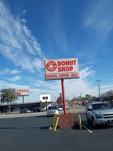Donut Shop «Great American Donut Shop», reviews and photos, 901 US-31 BYP, Bowling Green, KY 42101, USA