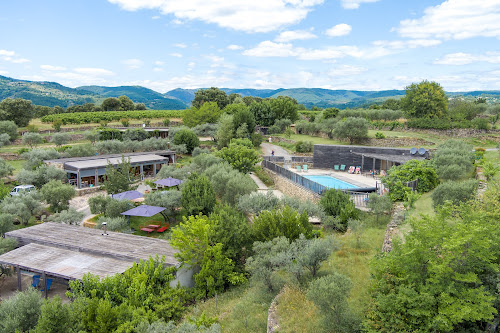 Village de Gites le Domaine de la Jeanne à Les Vans