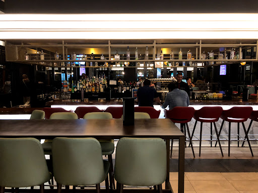 Movie Theater «Landmark Theatres At Shops Of Merrick Place», reviews and photos, 358 San Lorenzo Ave #3005, Coral Gables, FL 33146, USA