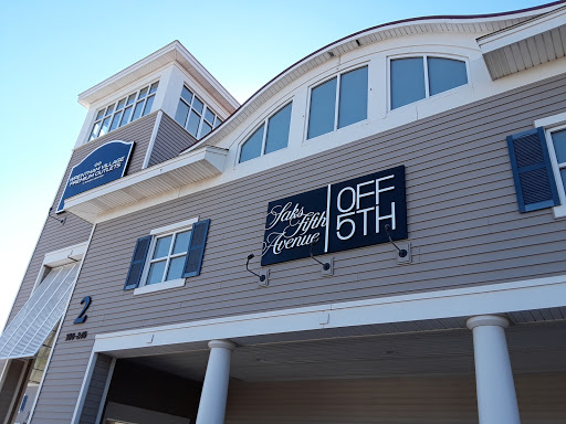 Saks OFF 5TH, 1048 South St, Wrentham, MA 02093, USA, 