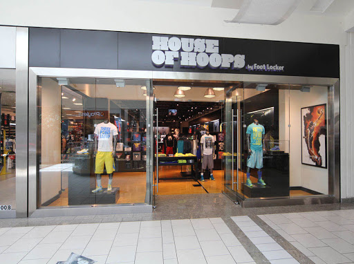 Shopping Mall «Dadeland Mall», reviews and photos, 7535 N Kendall Dr, Miami, FL 33156, USA