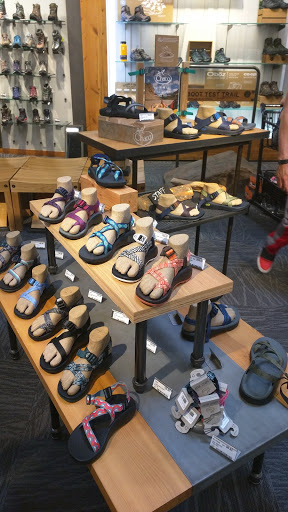 Camping Store «REI», reviews and photos, 6424 Sawmill Rd, Columbus, OH 43235, USA