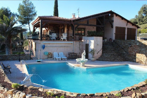 Lodge Gite Caron: Location Gite / Villa à Carnoules avec piscine Carnoules