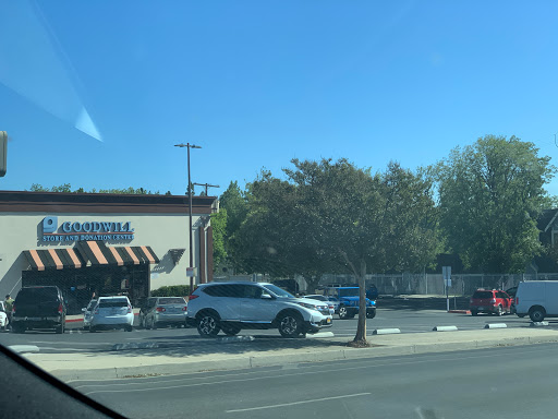 Thrift Store «Goodwill», reviews and photos, 10170 Reseda Blvd, Northridge, CA 91326, USA