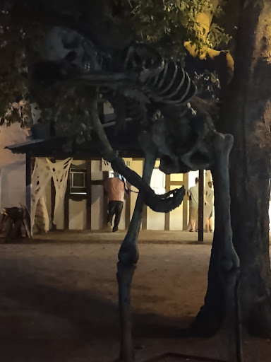 Amusement Park «Screams Halloween Theme Park», reviews and photos, 2511 FM 66, Waxahachie, TX 75167, USA