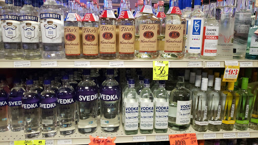 Liquor Store «Centennial Wine & Spirits», reviews and photos, 324 McCaslin Blvd, Louisville, CO 80027, USA