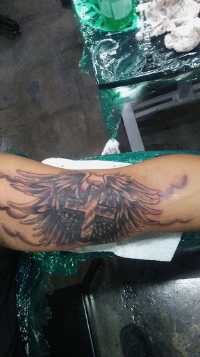 Explore heartstopper tattoo ideas, creative tattoo ideas in Miami, available at Inkaholik Tattoos Kendall