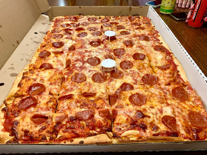 #8 best pizza place in Cortland - Pudgie's Pizza