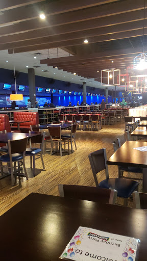 Restaurant «Main Event Entertainment», reviews and photos, 3941 N Central Expy, Plano, TX 75023, USA