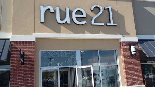 Clothing Store «rue21», reviews and photos, 554 Pinnacle Pkwy #717, Bristol, TN 37620, USA