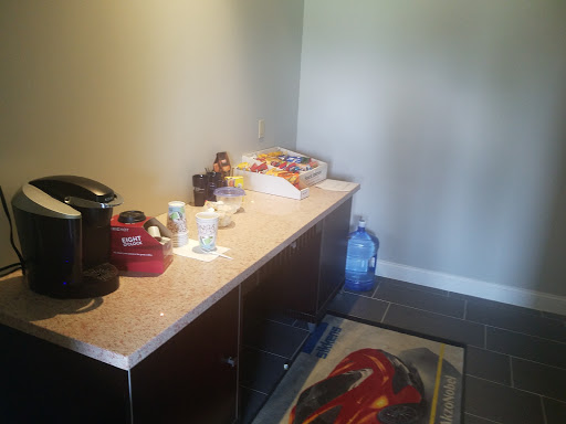 Auto Body Shop «Berks Auto Collision Center», reviews and photos, 3 Dutch Ct, Sinking Spring, PA 19608, USA