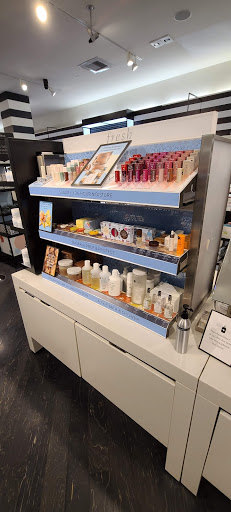 Cosmetics Store «SEPHORA», reviews and photos, 100 Cambridgeside Pl, Cambridge, MA 02141, USA