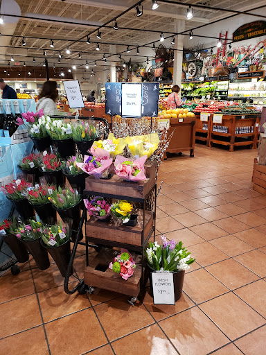 Supermarket «The Fresh Market», reviews and photos, 2207 Colonial Ave SW, Roanoke, VA 24015, USA