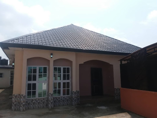 RIOLA PLACE HOTEL, NO 16 Everest shelter AFRIQUE, Emmanuel Bassey Ave, Uyo, Nigeria, Luxury Hotel, state Akwa Ibom