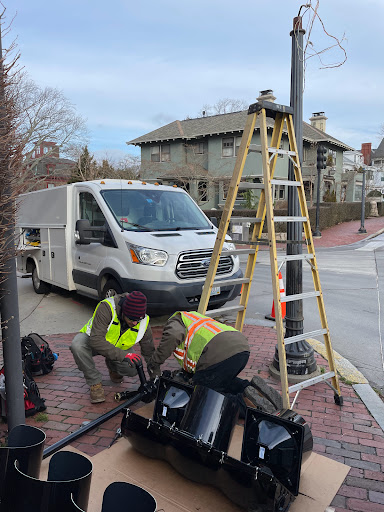 Electrician «Toner Electric Company», reviews and photos, 305 Oliphant Ln #10, Middletown, RI 02842, USA