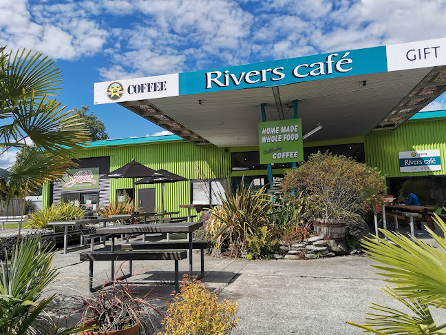 Rivers Cafe - Coffee shop