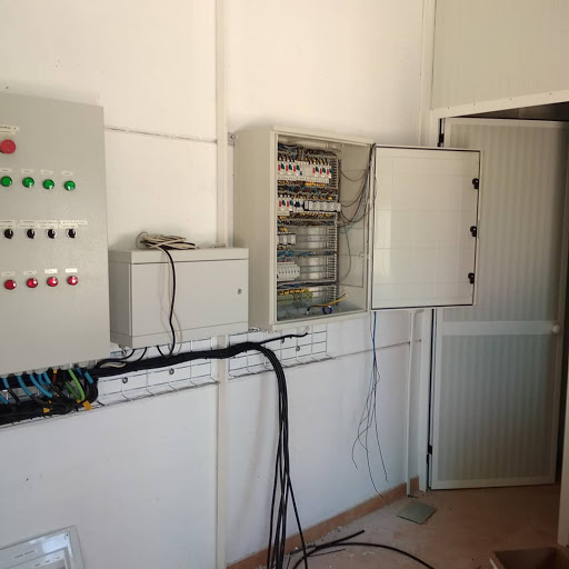 Alcmena Instalaciones en Aguadulce, Sevilla
