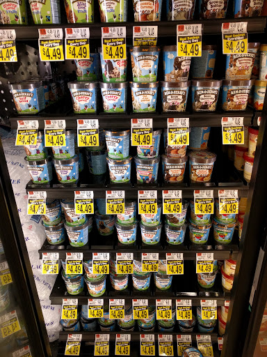 Grocery Store «Hannaford Supermarket», reviews and photos, 19 Clifton Country Rd Suite 16, Clifton Park, NY 12065, USA