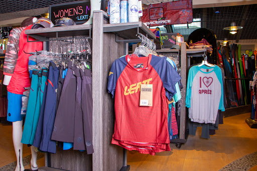 Ski Rental Service «Pinnacle Ski And Sports», reviews and photos, 3391 Mountain Rd, Stowe, VT 05672, USA