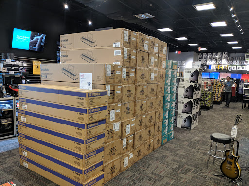 Shopping Mall «One Hundred Oaks Mall», reviews and photos, 719 Thompson Ln, Nashville, TN 37204, USA