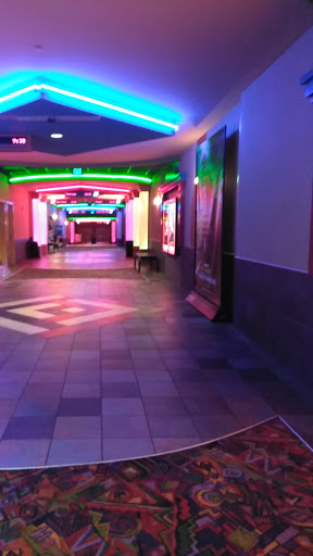 Movie Theater «Regal Cinemas Streets of Indian Lake 16 & IMAX», reviews and photos, 300 Indian Lake Blvd, Hendersonville, TN 37075, USA